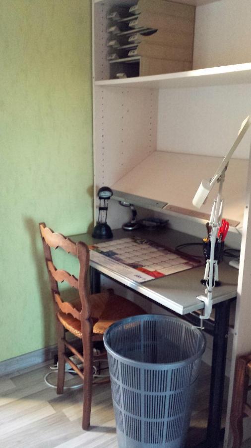 3 Chambres Privees Dans Un Jardin D'Hiver, Garage Voiture, Velos, Motos Tourville-sur-Arques Eksteriør bilde