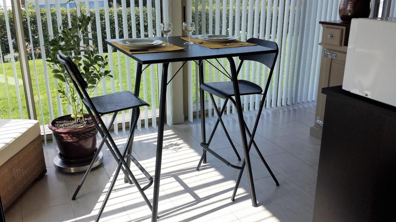 3 Chambres Privees Dans Un Jardin D'Hiver, Garage Voiture, Velos, Motos Tourville-sur-Arques Eksteriør bilde